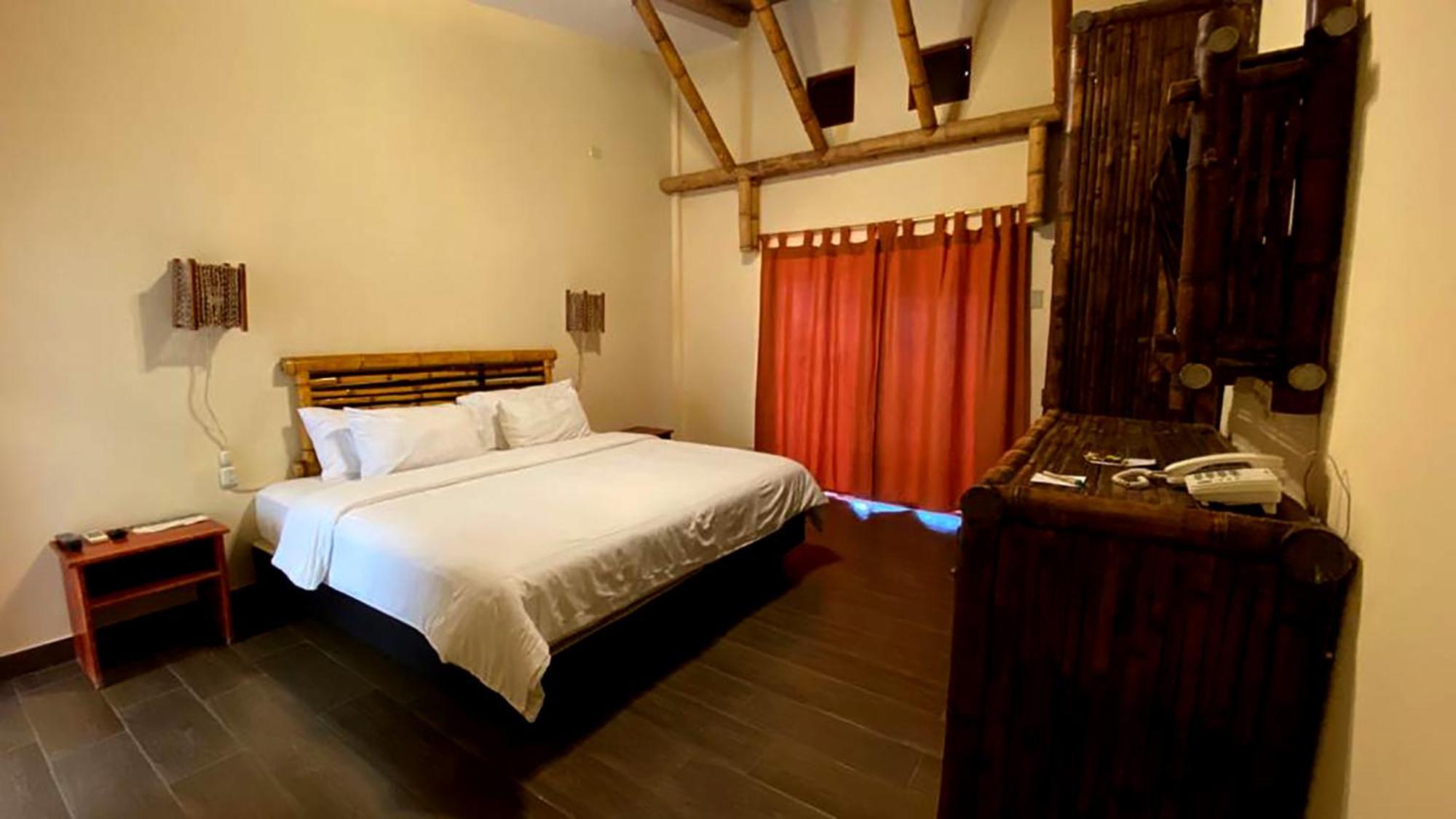 Nativa Bambu Ecolodge Montañita エクステリア 写真